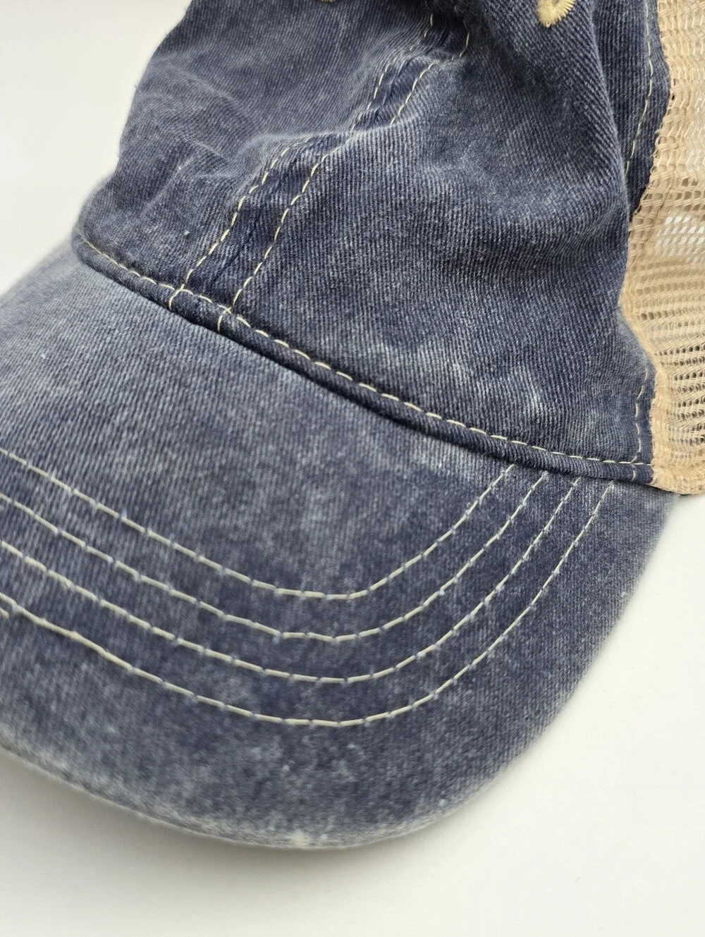 Unbranded Navy Blue/Cream Trucker Adjustable Snapback Hat OSFM